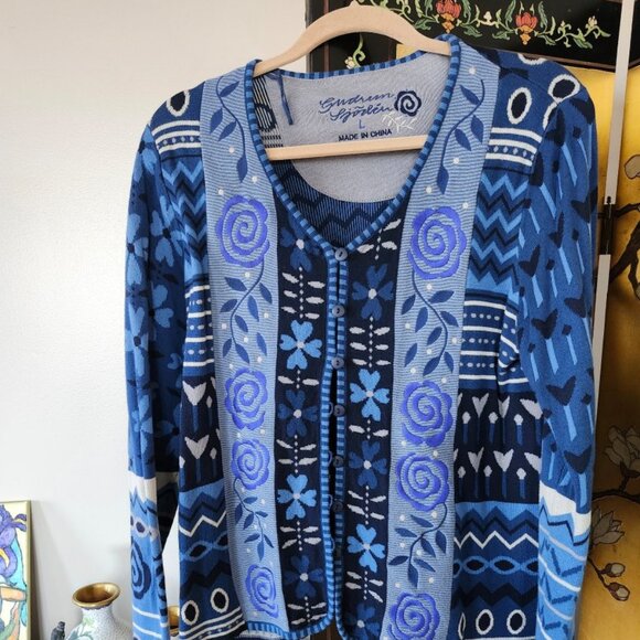 Gudrun Sjoden  Floral cardigan in organic/recycled cotton - Picture 2 of 4